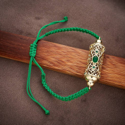 Bracelet-cordon traditionnelle
