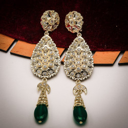 Traditional earrings